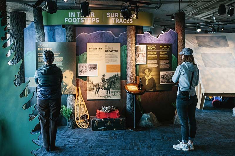 Banff-Gondola-inside