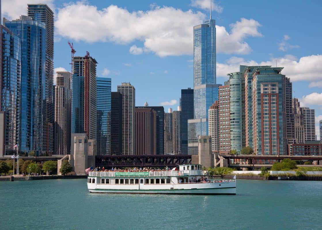 Chicago-River-Cruise