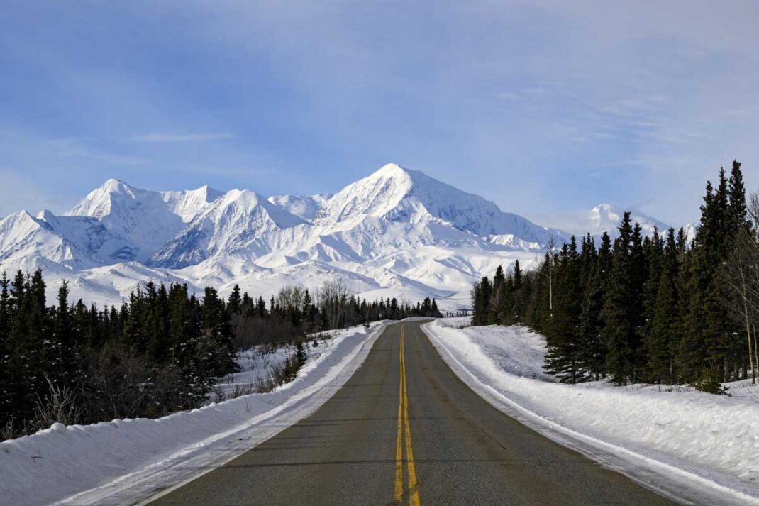 alaska-winter-road