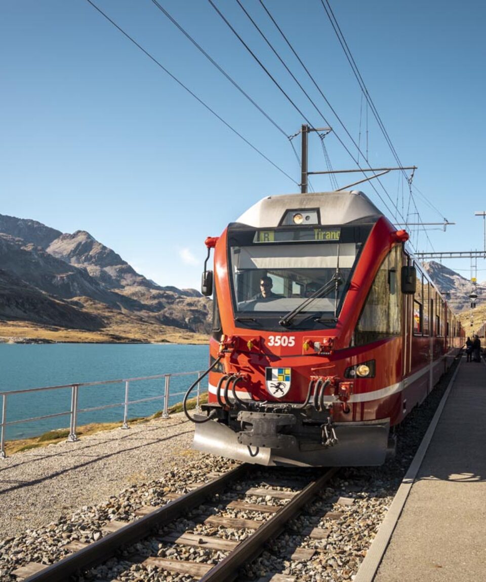 Grand Train Tour Ospizio Bernina train station