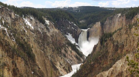 Yellowstone National Park - Upper Falls of the Yellowstone River