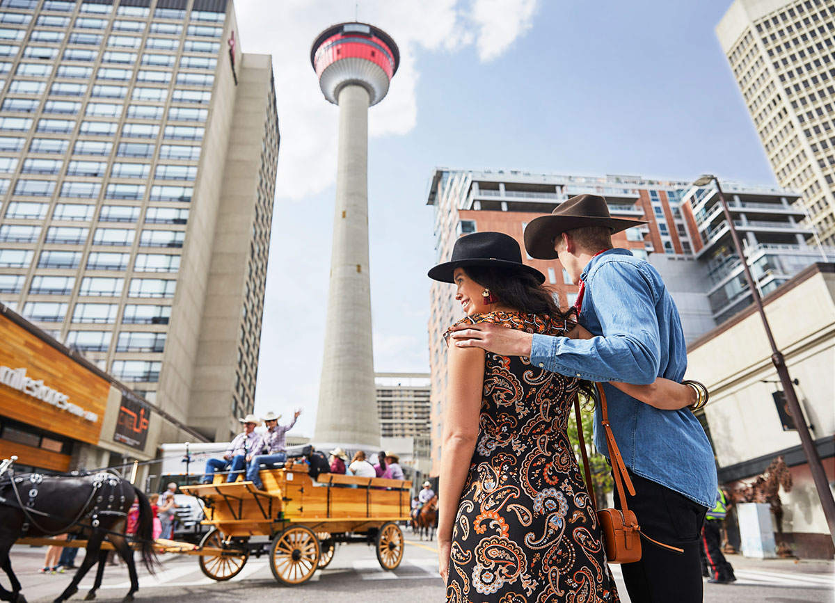 couple-Stampede-Parade