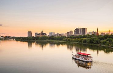 The Prairie Lily Sight Seeing Riverboat