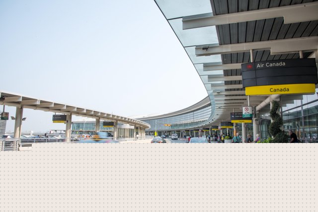 outside-pearson-airport